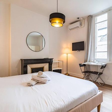 Pink, Appartement En Plein Coeur De Reims Dış mekan fotoğraf