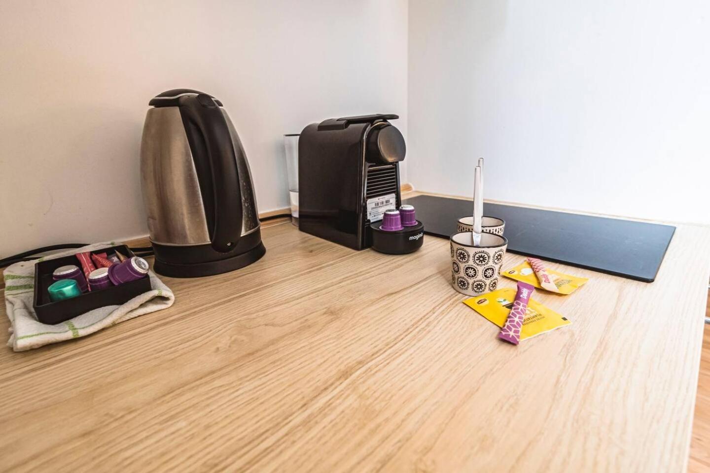Pink, Appartement En Plein Coeur De Reims Dış mekan fotoğraf